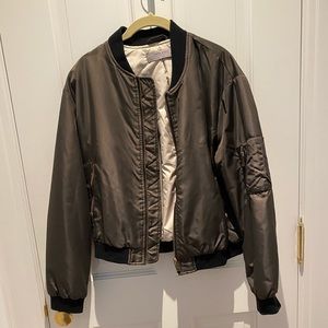 Zara Women’s Olive Green Bomber Jacket